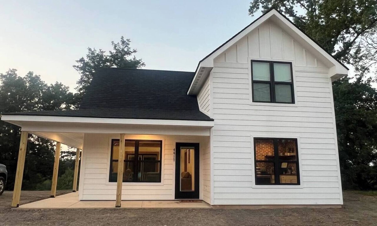Kirby Cabin | "Pike's Place" New Cabin in Daisy Ark.
