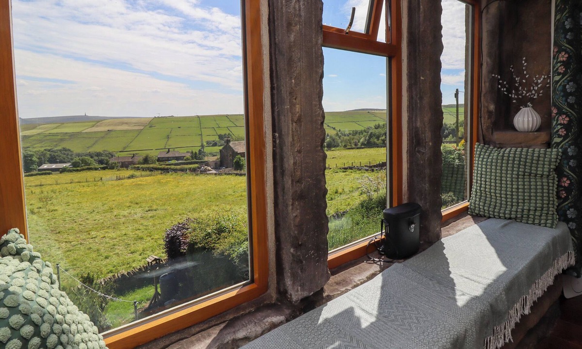 Hebden Bridge Cottage | Pike View Cottage