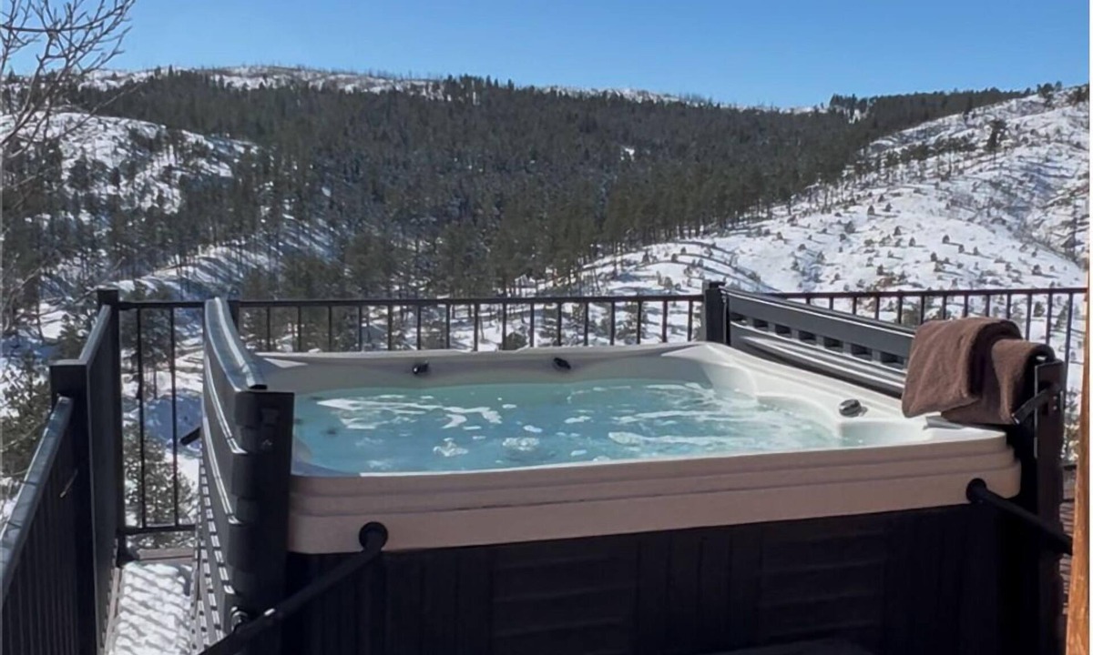 Woodland Park Cabin | Pikes Peak Ranch - Eagle Crest Cabin
