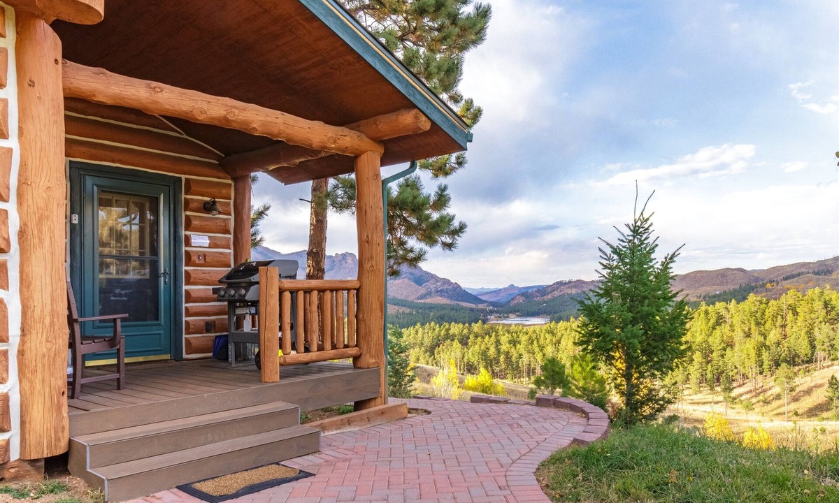 Woodland Park Cabin | Pikes Peak Ranch - Wilderness Cabin