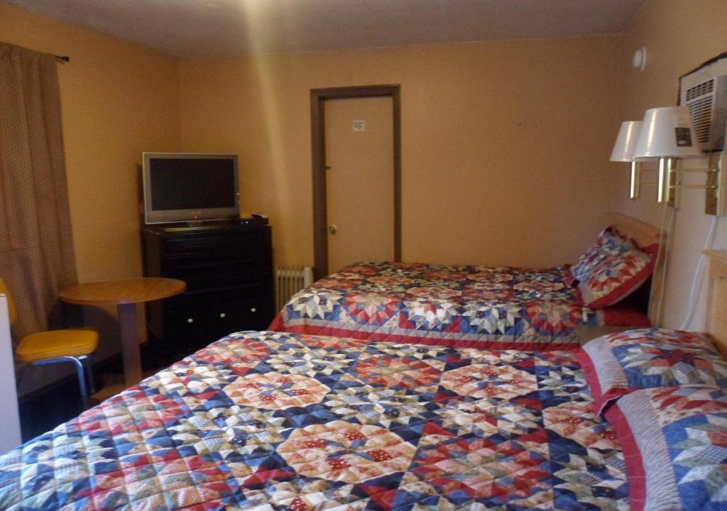 Wellington Hotel | Pillow Talk Motel