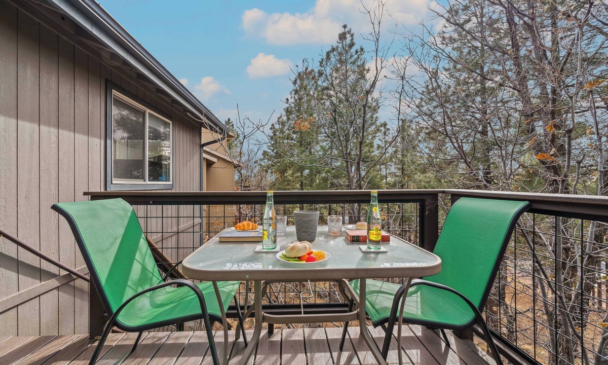 Switzer Mesa House | Pine Cliff
