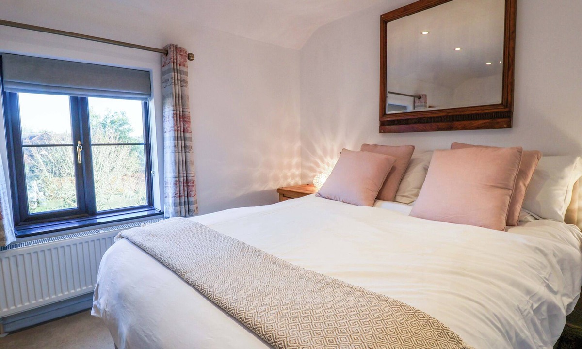 Melton Cottage | Pine Cottage