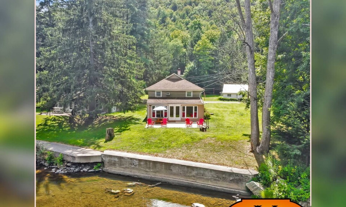 Gaines House | Pine Creek Retreat : Pine Creek Access!