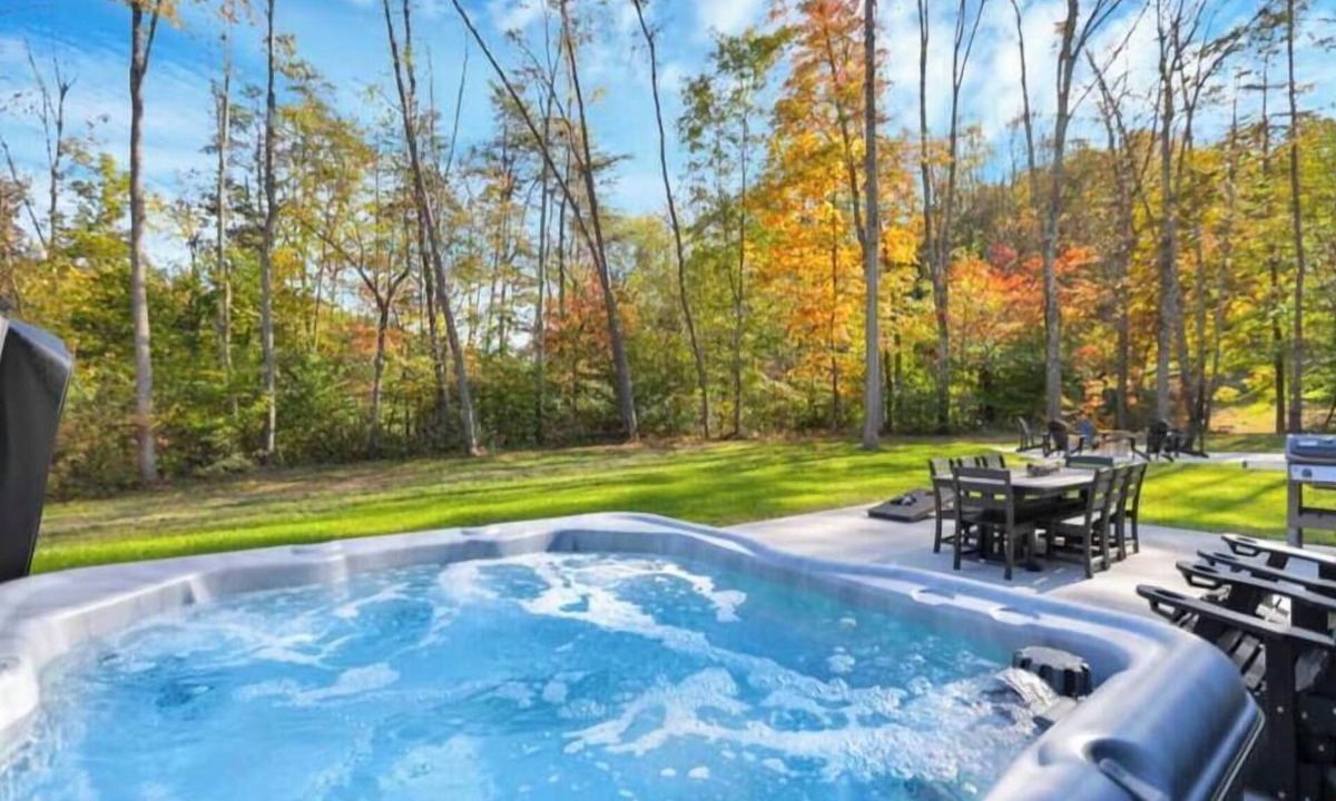 Sugar Grove Cabin | Pine Grove Barndominium