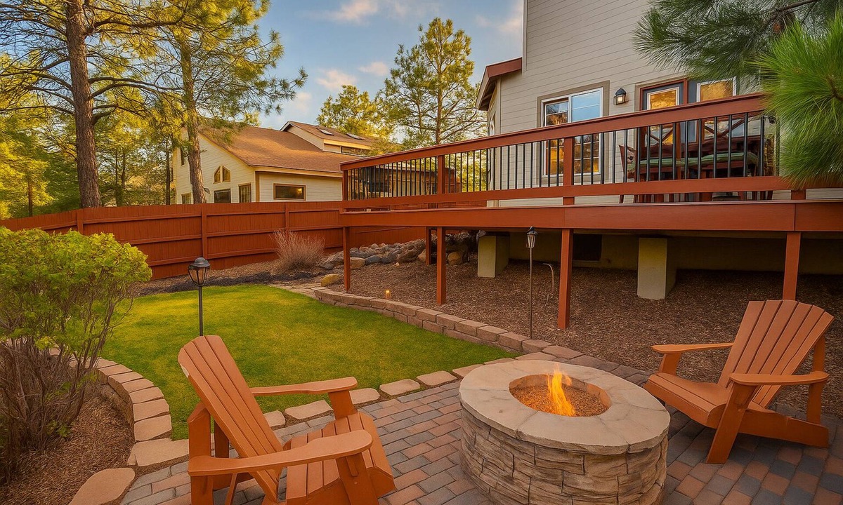 Ponderosa Trails House | Pine Haven: Hot Tub, Games, Gym, Family Friendly