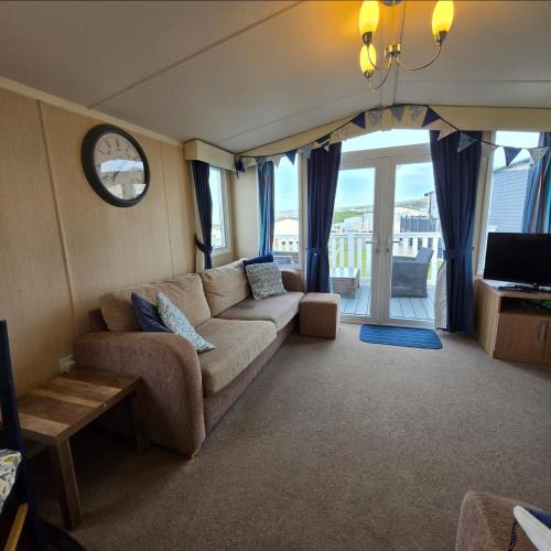 Reighton House | Pine Ridge a8