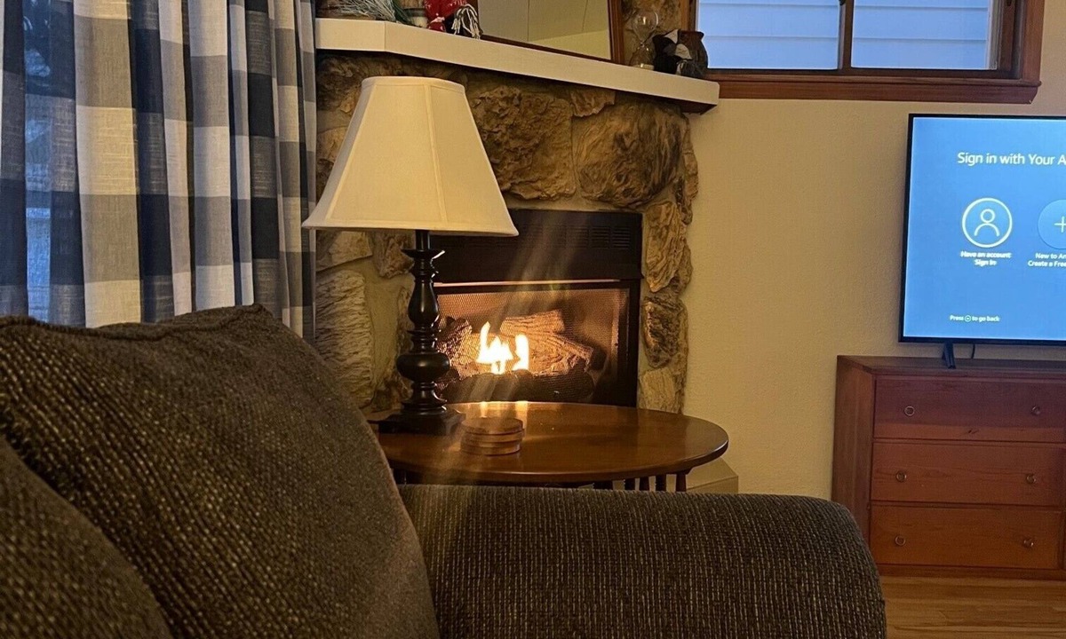 Ishpeming House | Pine Street Retreat