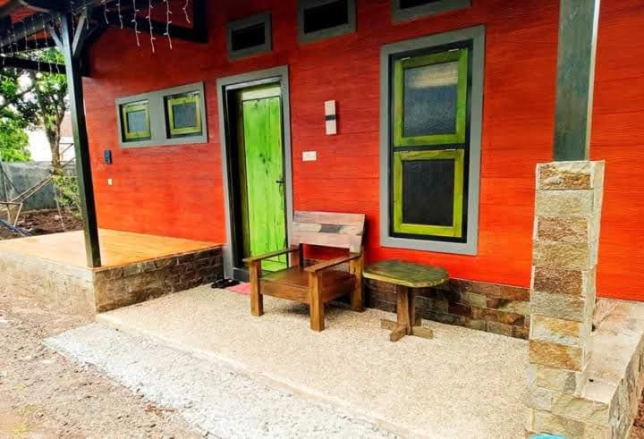 Patrang Apartment | Pine Tree House Jember