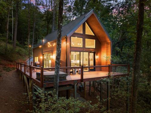 Cleveland House | Pine Valley Cabins Private Hot Tub & Mtn Views