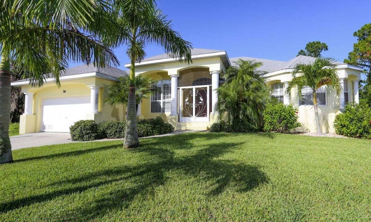 Pine Valley House | Pine Valley - Spacious Rotonda home overlooking lake