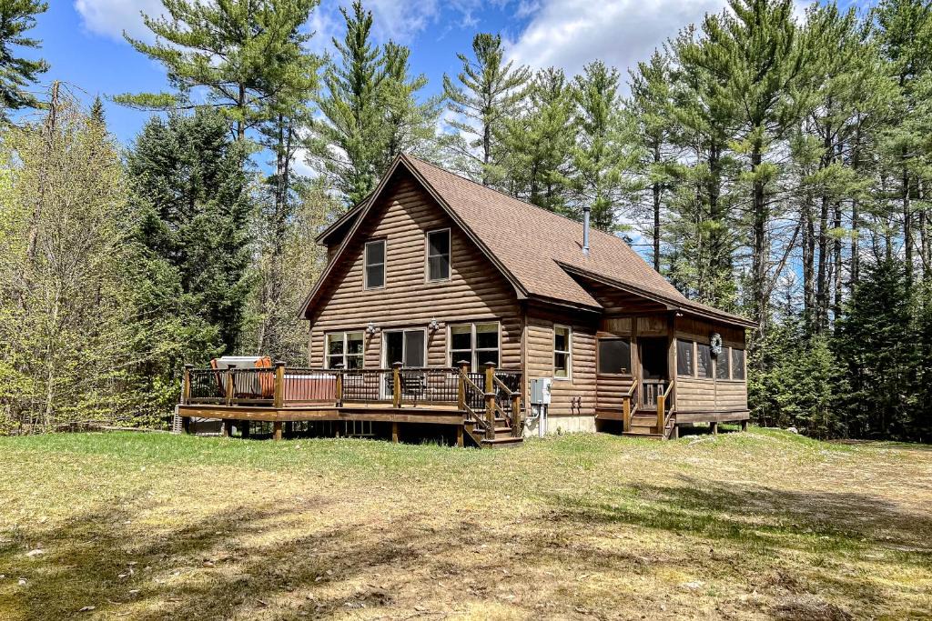 Sunday River Area Ski Chalet | Pinecone Lodge