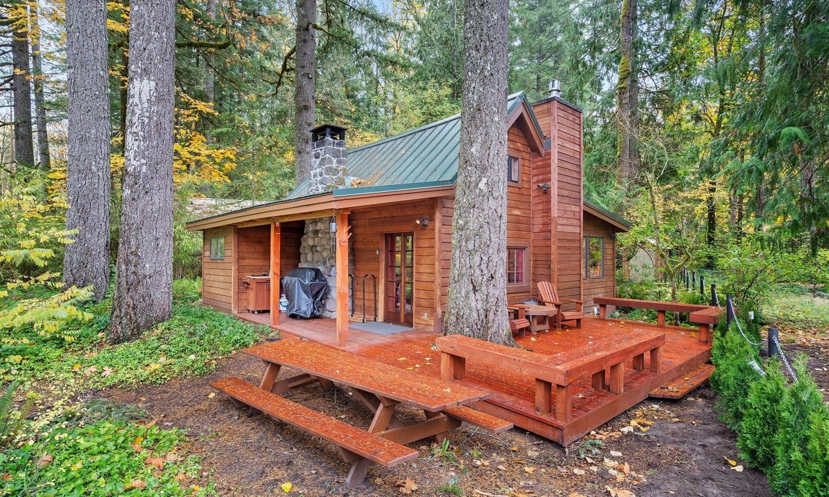 Brightwood Cabin | Pinery on the Sandy River