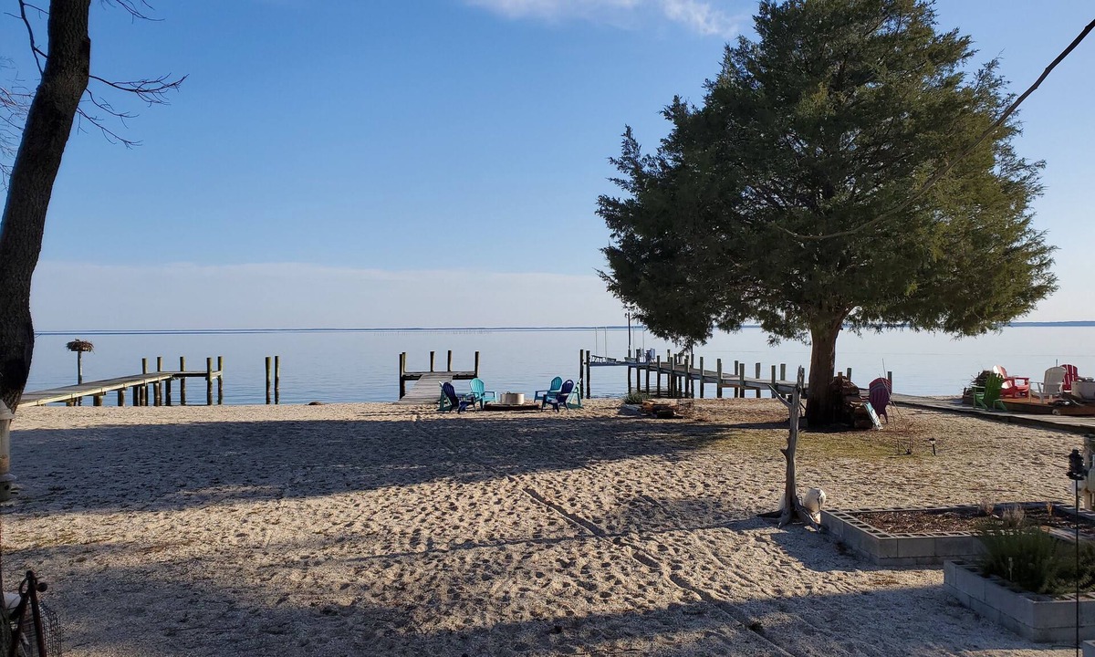 Piney Point Cottage | Piney Point, private , Beach Front Cottage