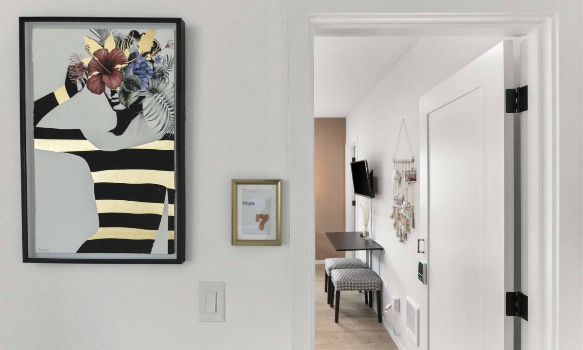 Whittier Heights House | Pingu's sweet suite - Micro Studio - 91Walkscore