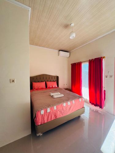 Jerowaru House | Pink House Ekas-Lombok