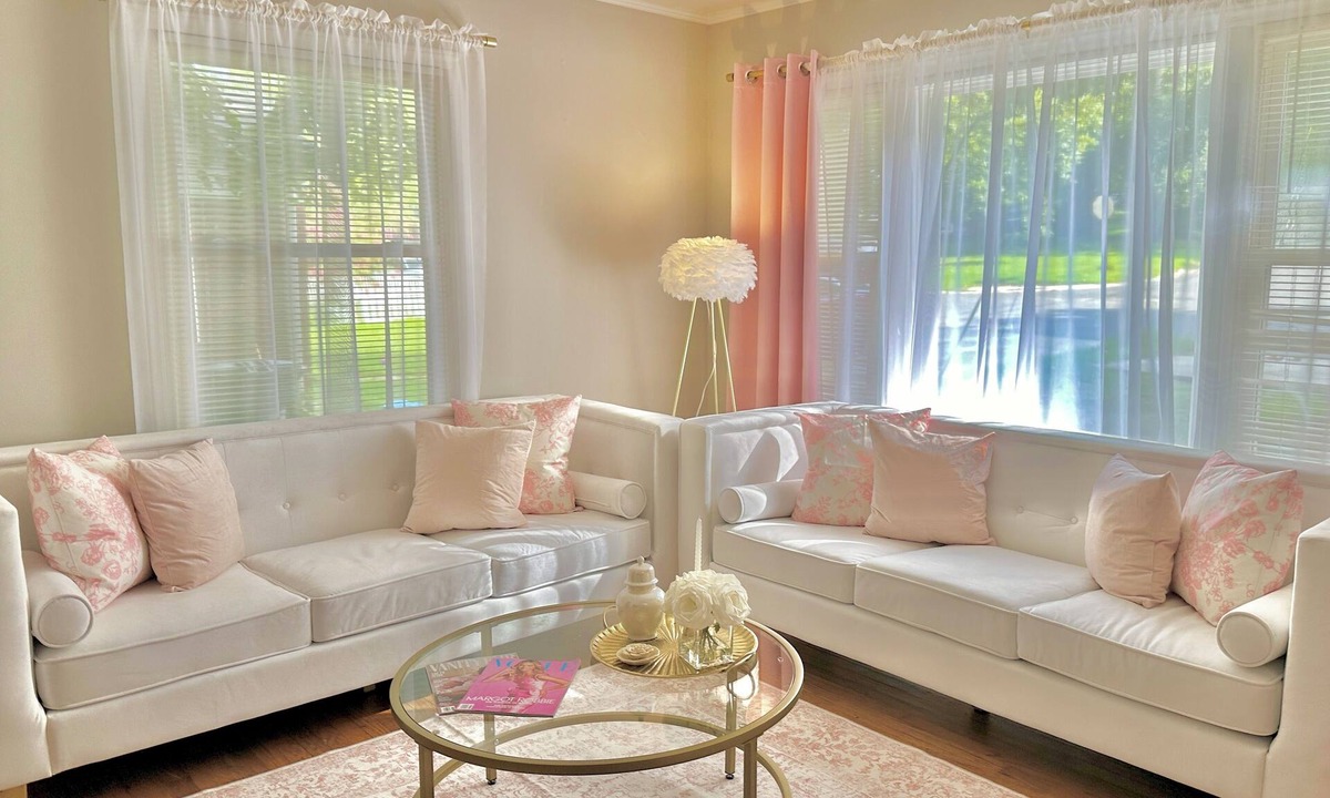 Paw Creek House | Pinky House