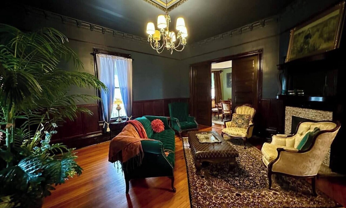 Talladega Apartment | Pinwheel Place off the Square