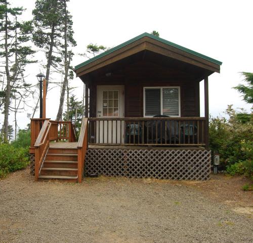 Lincoln Acres Resort | Pio Pico Camping Resort One-Bedroom Cabin 14