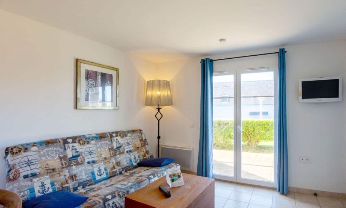 Saint-Nic Condo | Piscine Intérieure, Proche de la Plage !