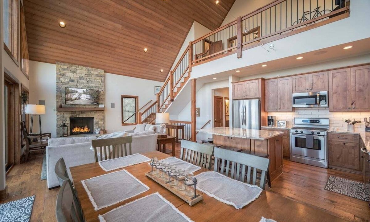 Pisgah Forest House | Pisgah Retreat Near Dupont State Forest
