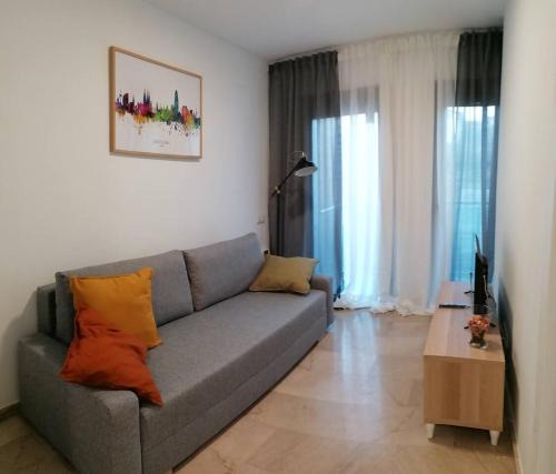 Sant Adria de Besos Apartment | Piso pl 2A, 20min Plaza Cataluña