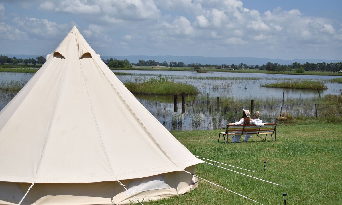 Pitt Town RV Rental | Pitt Town Lagoon Glamping