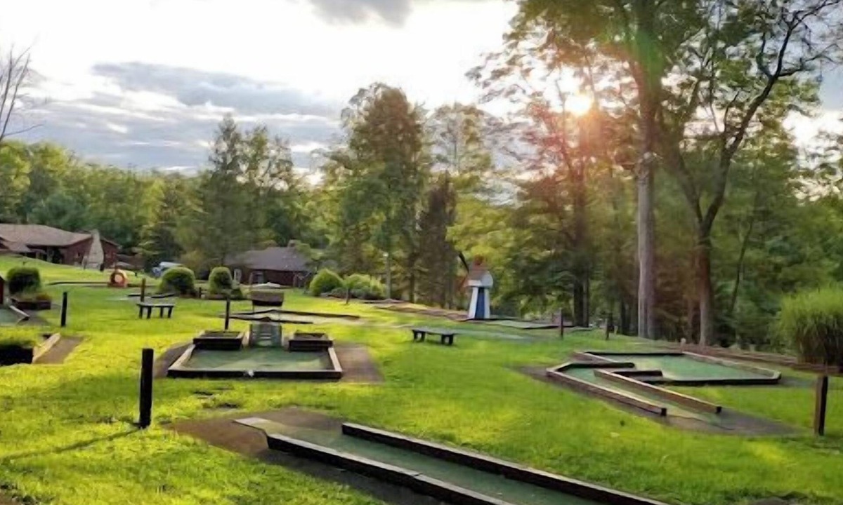 Jones Mills Cabin | Pittsburgh Roaring Run RV Resort