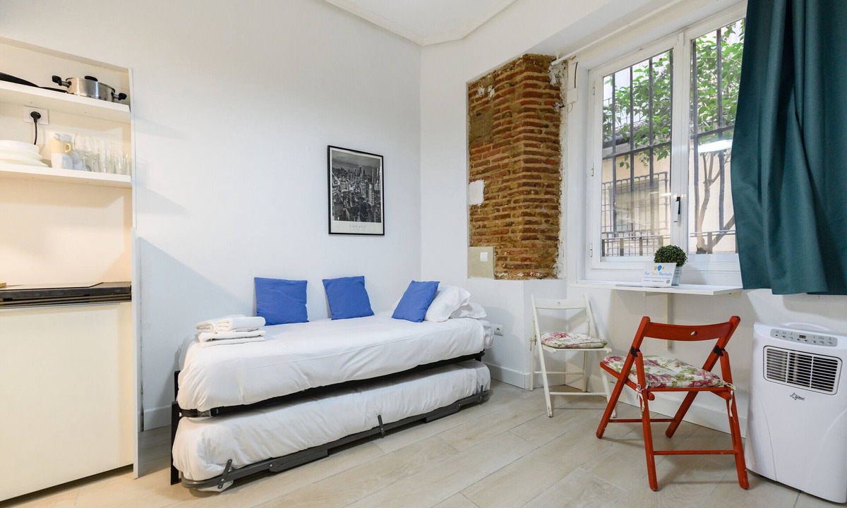 Centro Apartment | (PIZ401) Cozy Studio in the Center of Madrid