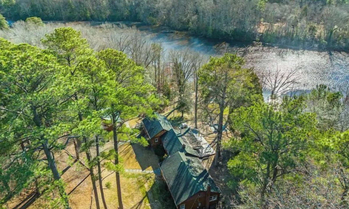 Ridge Cabin | Pizza Friday