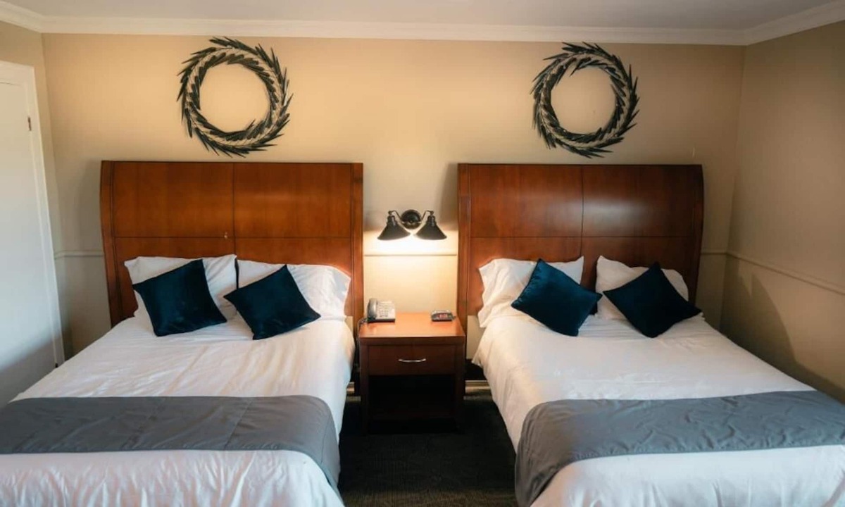 Plantagenet Hotel | Place 19-67