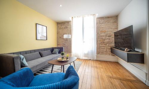 Tournus Apartment | Place Carnot