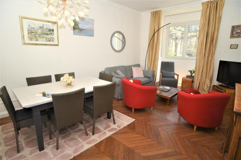 Dieppe Apartment | Place des Bains