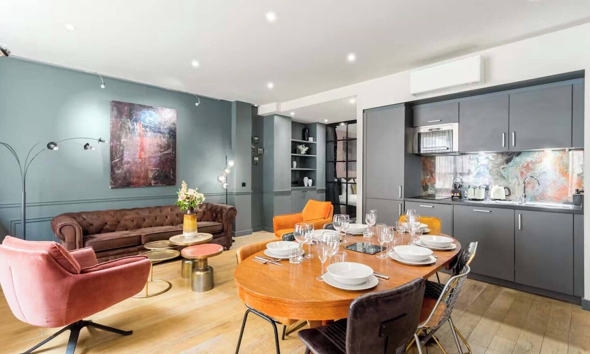 Archives Apartment | Place des Vosges, Apartment with Air Conditioning