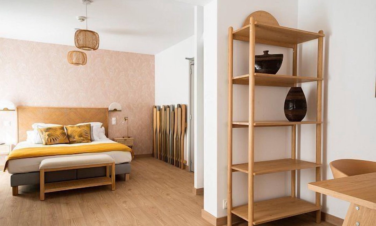 Cerbere Hotel | Plage à 50m – Chambre adaptée PMR