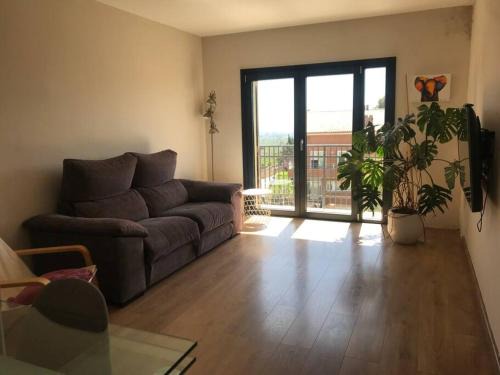 Castellvell Apartment | Planta superior en casa de pueblo