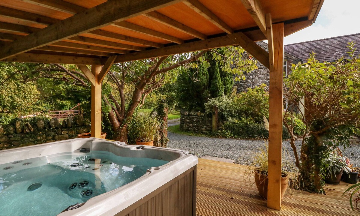 Groeslon Cottage | Plas Mawr