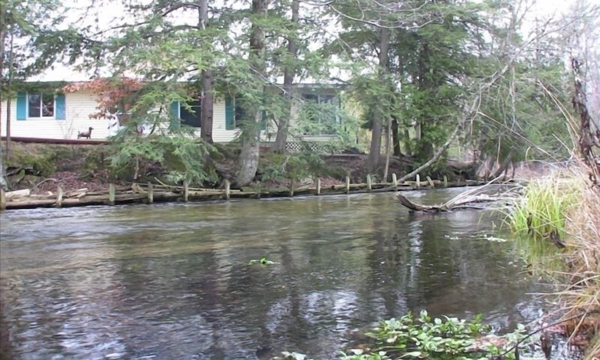 Beulah House | Platte River Getaway