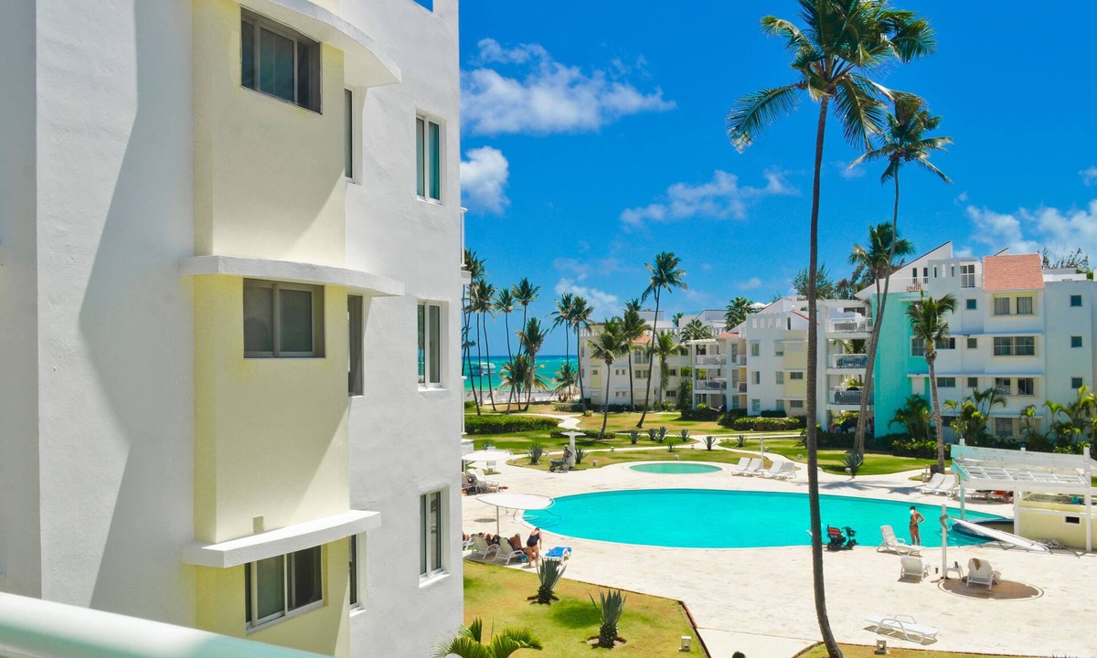 El Cortecito Condo | Playa Turquesa D-304 Premier Beachfront Ocean/Pool view
