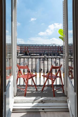 Sol Apartment | PLAZA MAYOR groups by MONARO*