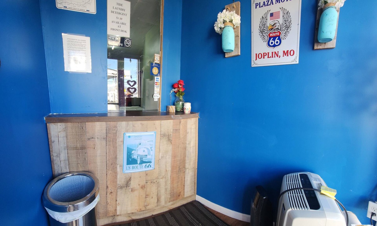 Joplin Hotel | Plaza Motel