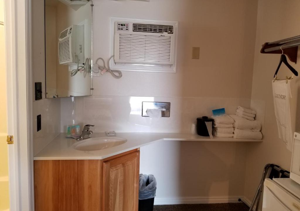 Preston Hotel | Plaza Motel