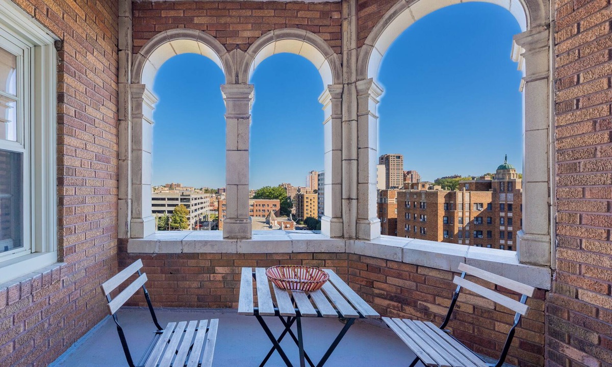 West Plaza Condo | Plaza Penthouse: Historic Charm & Stunning Views