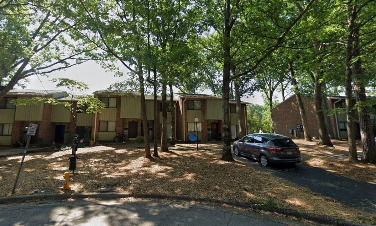 Southwest Raleigh House | Pleasant 1-bedroom in a 2-bedroom townhome in Raleigh