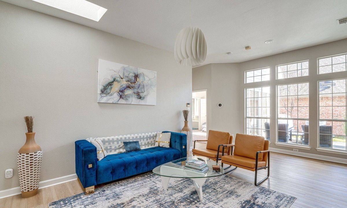 Richardson House | Pleasant 4-bedroom house with AC in charming Richardson
