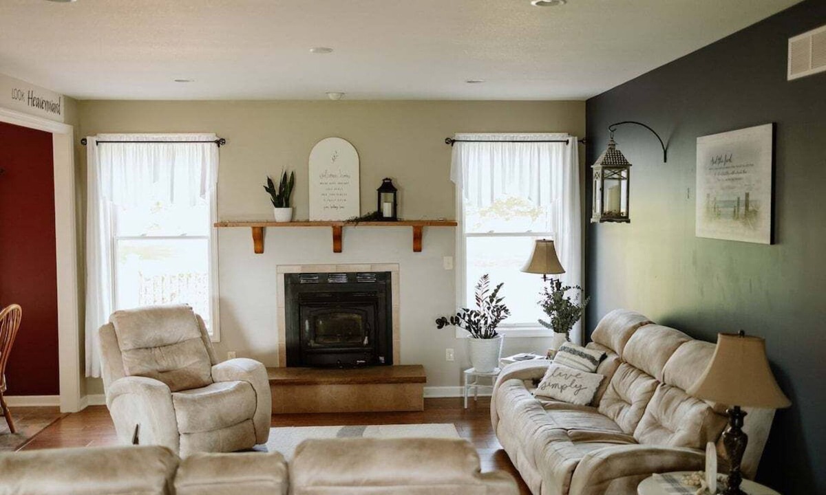 Greenville Cabin | Pleasant Acres - Pleasant Acres