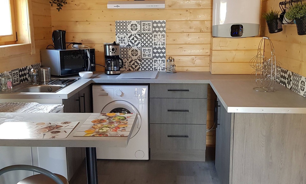 Calorguen Ski Chalet | Pleasant and peaceful fully-equipped wooden chalet