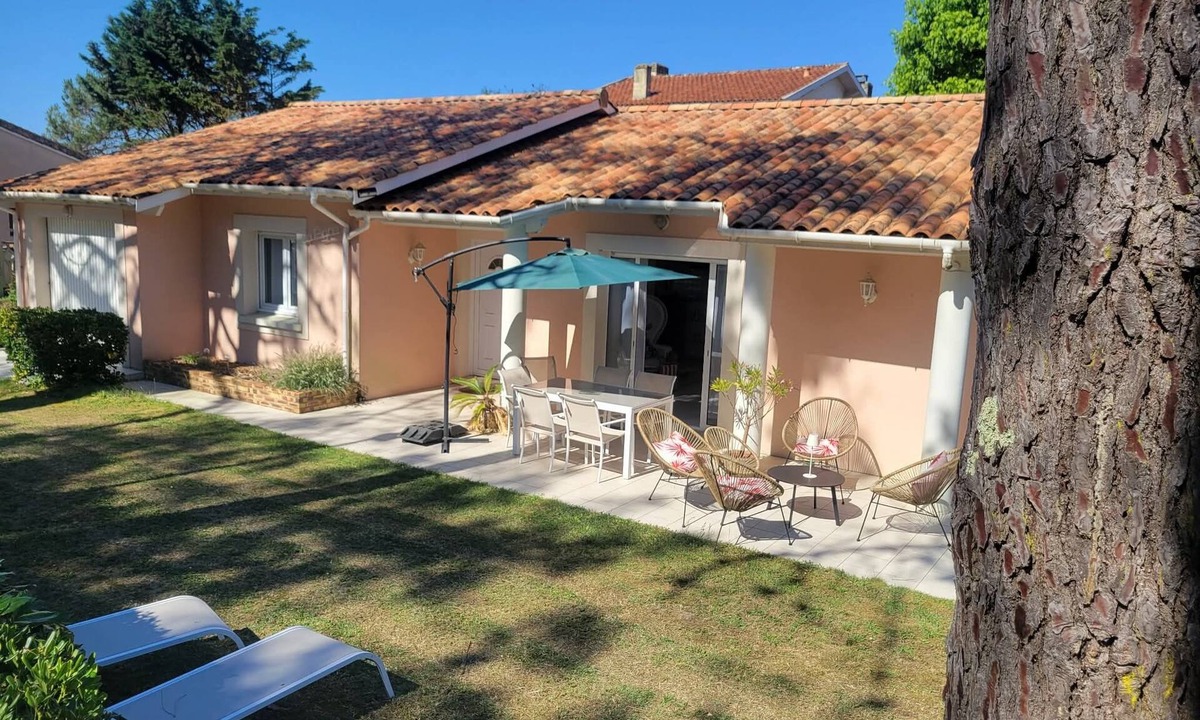 Hourtin-Plage House | Pleasant, bright beach villa