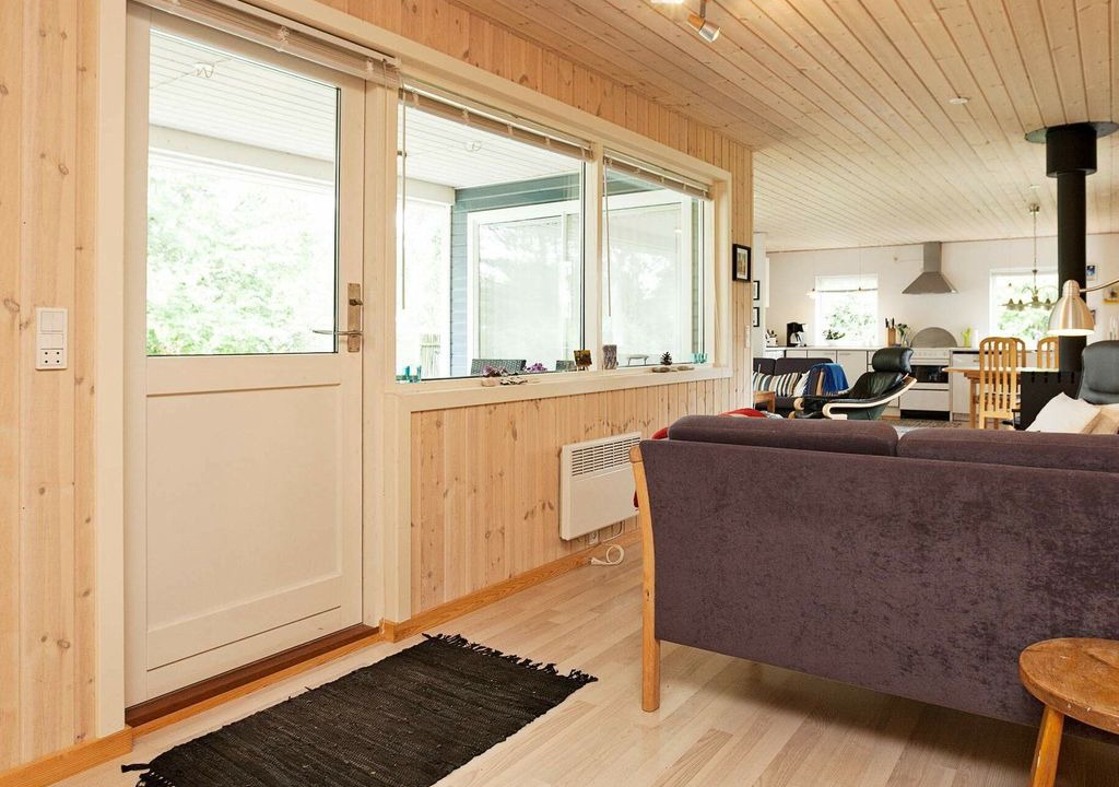 Frølunde Fed House | Pleasant Holiday Home in Korsør with Terrace