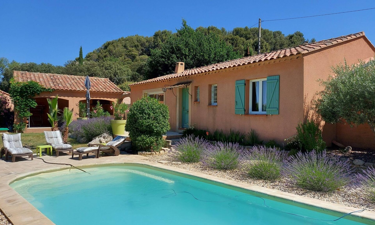 Malaucene House | pleasant house for holidays with friends or family in Provence